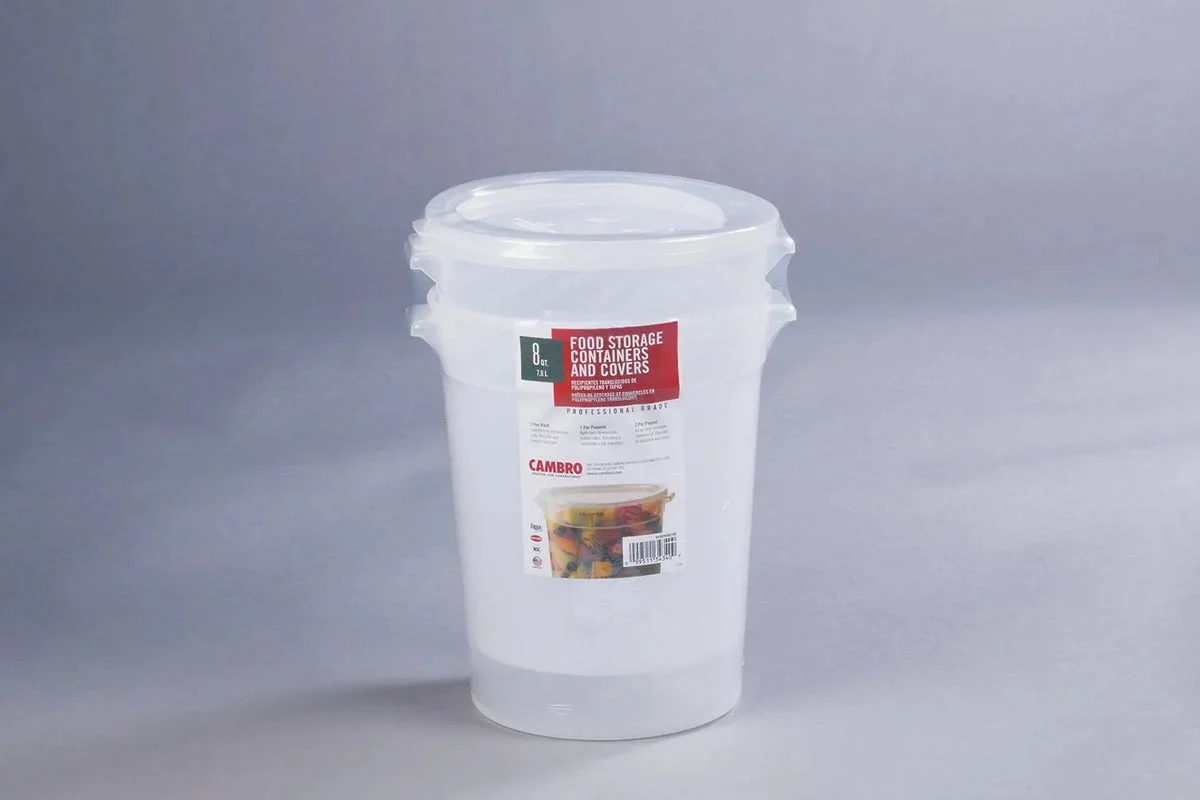 Cambro 8 Qt. Round Translucent Container with Lid - Shrink Pack of 2