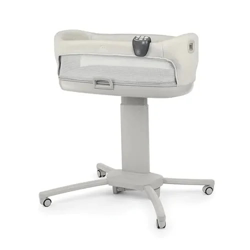 Chicco Close To You 3-in-1 Bedside Bassinet - Dove/Beige