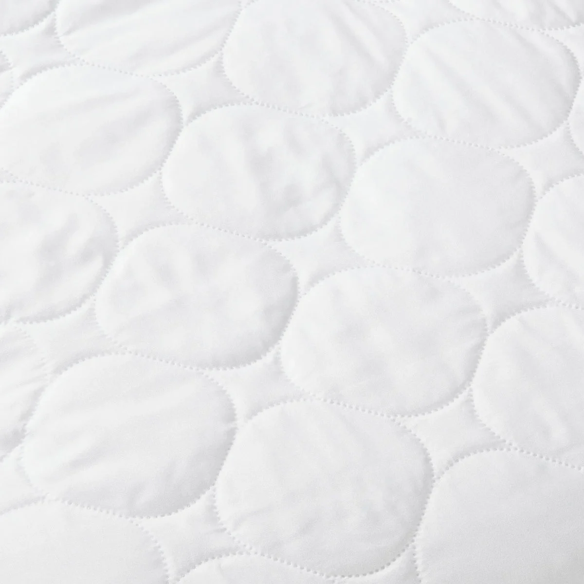 Room Essentials Waterproof Quilted Mattress Pad - Twin/Twin XL