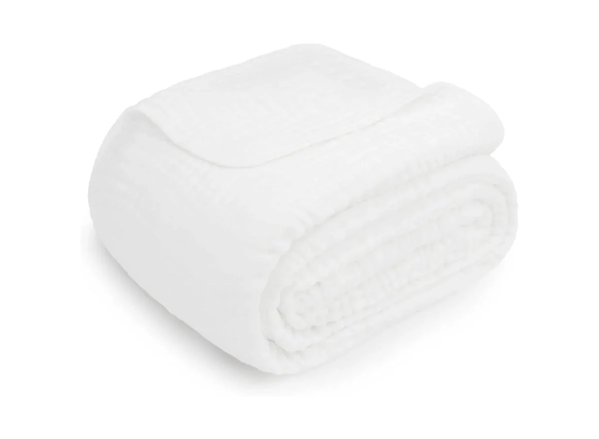 Comfy Cubs Muslin Cotton Blanket - King Size - White