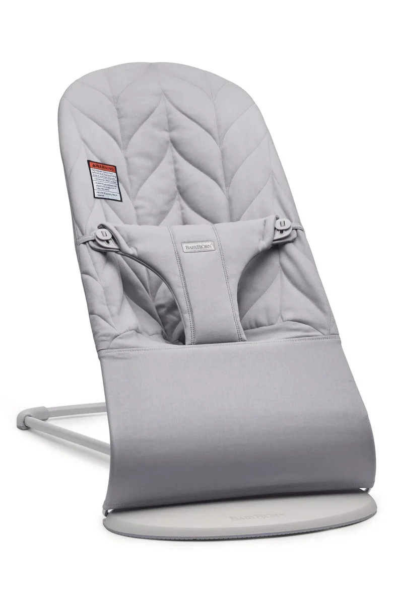 BabyBjörn Bouncer Bliss, Cotton, Petal Quilt - Light gray