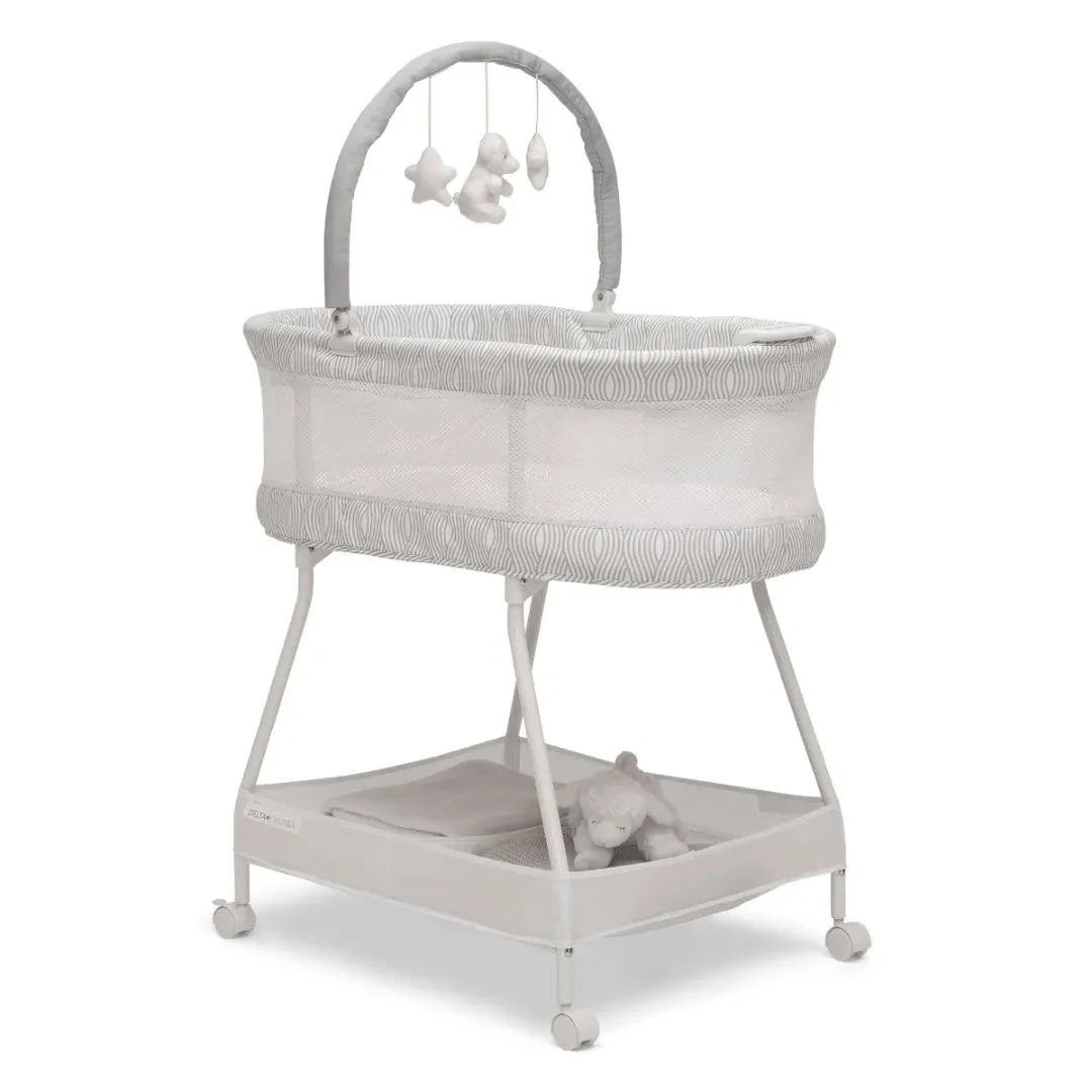 Delta Children Curve Bassinet – White and Grey