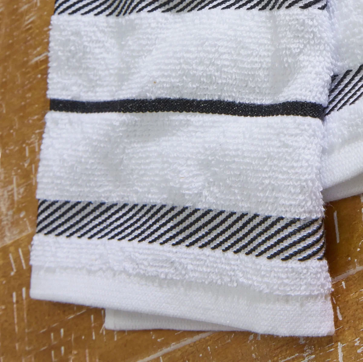 KitchenAid Kitchen Towels 4-Pack Set - Matte Black/White
