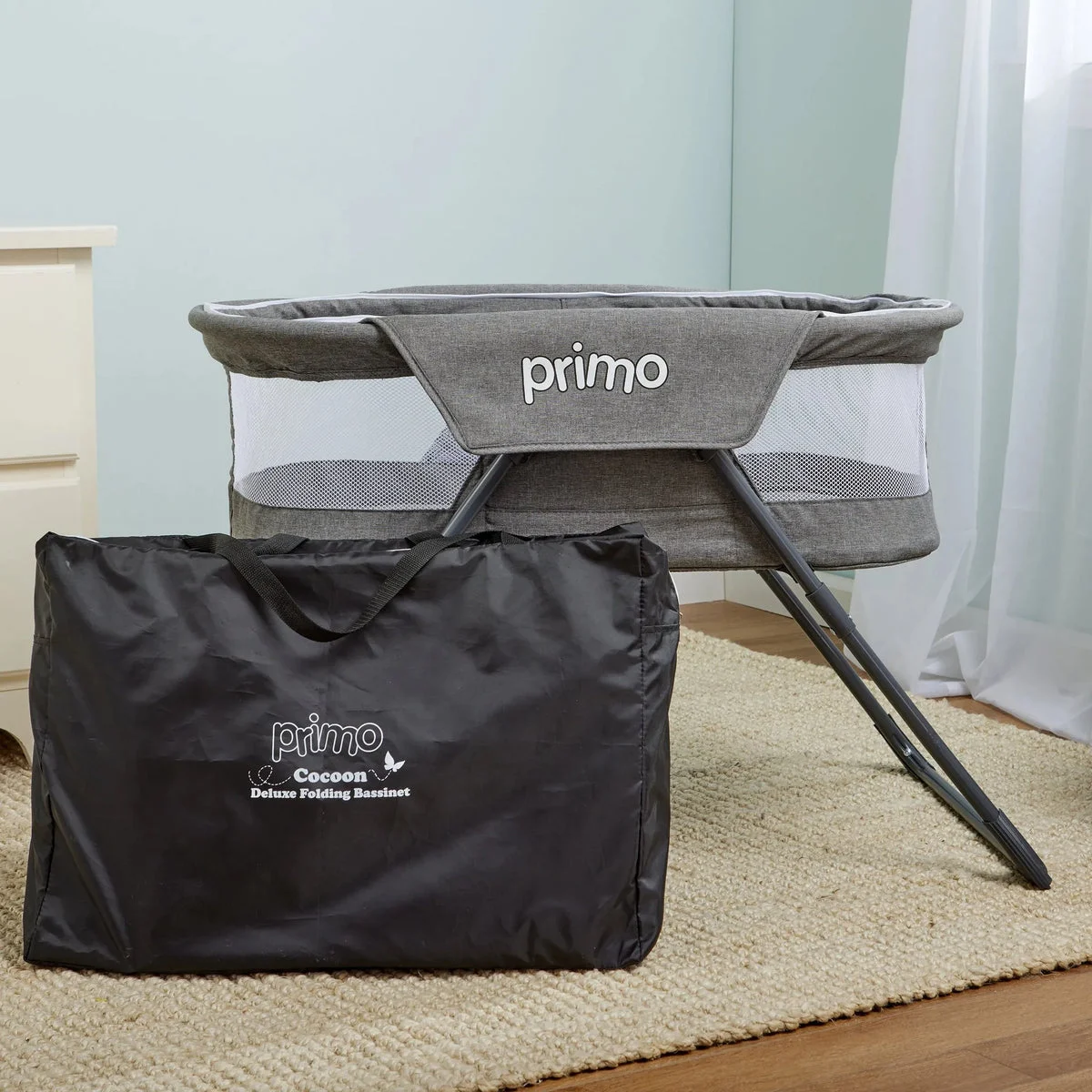 Primo Passi Cocoon Deluxe Folding Indoor & Outdoor Travel Bassinet