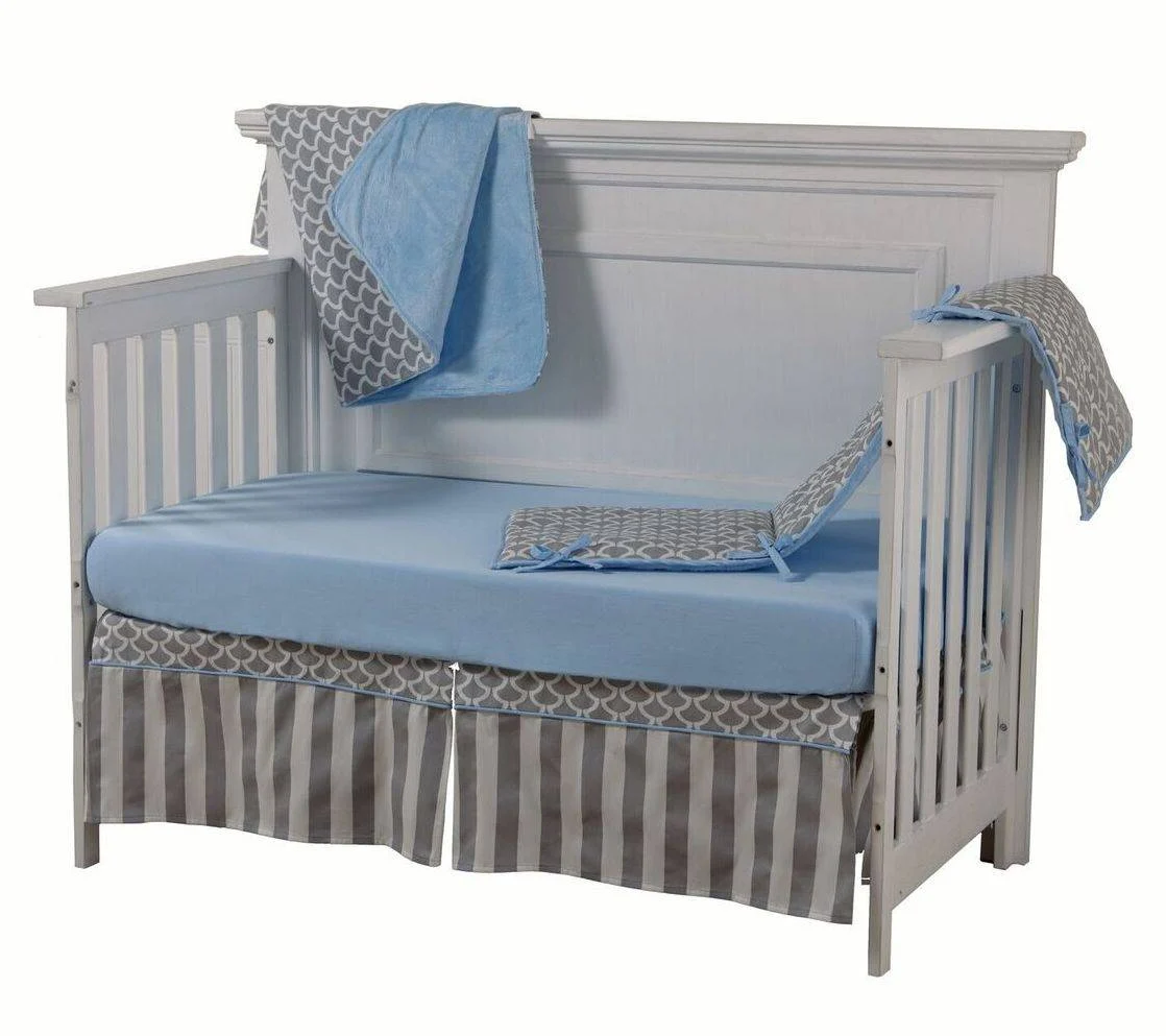 PALI Sogno Bedding w/ Blue Sheet