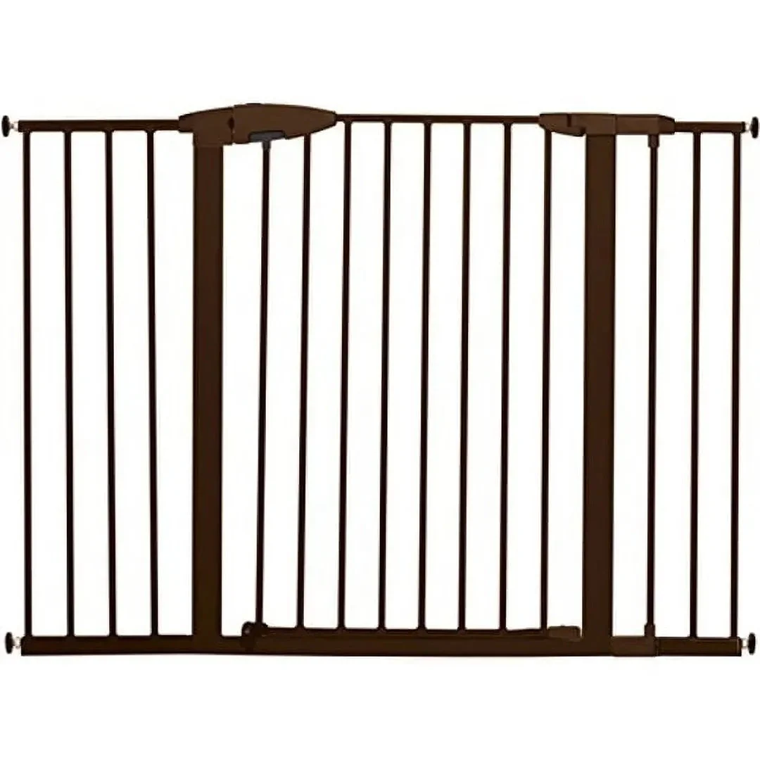 Munchkin Pressure Mounted Metal Baby Gate - Brown