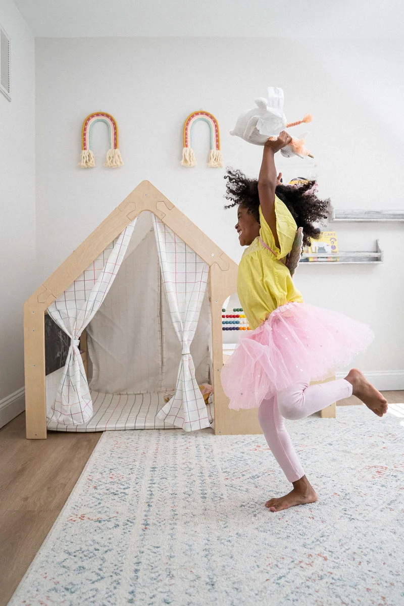 Avenlur Flair | Playhouse & Sensory Desk - Colorful