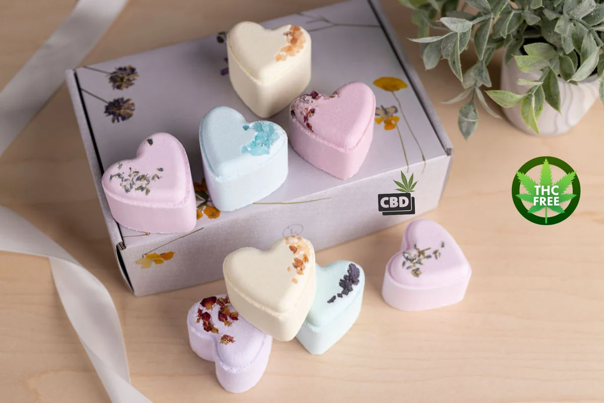 Lizush CBD - 8 Bath Bombs Set