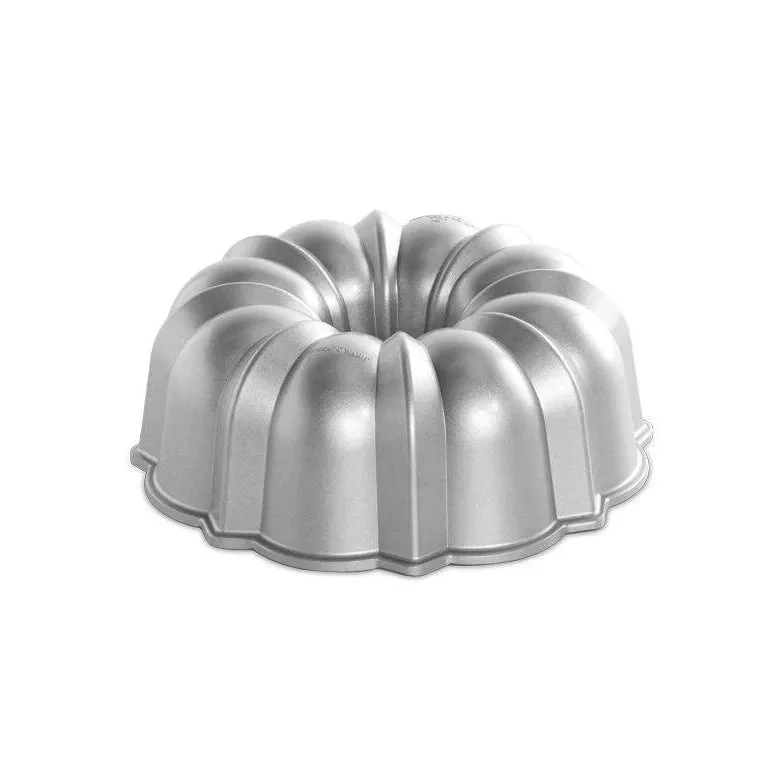 Nordic Ware 12 Cup Bundt Pan - Silver