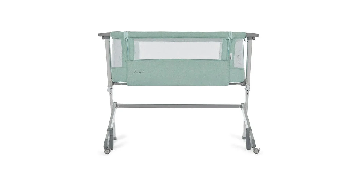 Dream On Me Skylar Bassinet and Bedside Sleeper in Mint