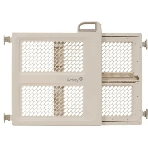 Safety 1st Lift and Lock Baby Gate
